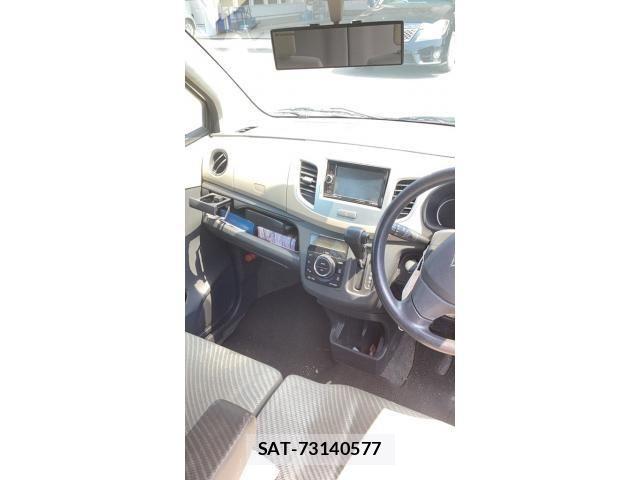 Suzuki WAGON R 2014-02 8832572-11