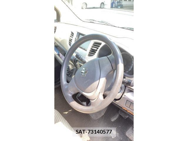 Suzuki WAGON R 2014-02 8832572-14