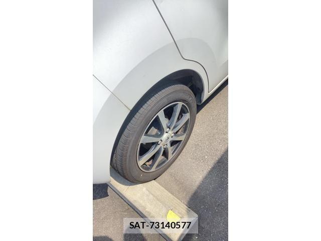 Suzuki WAGON R 2014-02 8832572-5