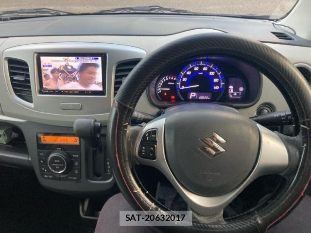 Suzuki WAGON R 2016-05 8832562-19