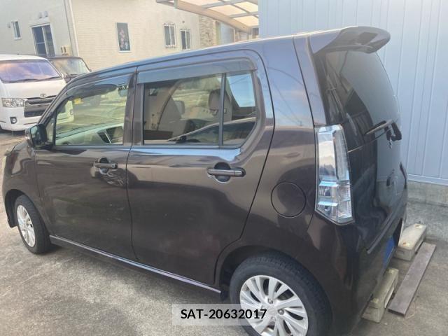 Suzuki WAGON R 2016-05 8832562-2