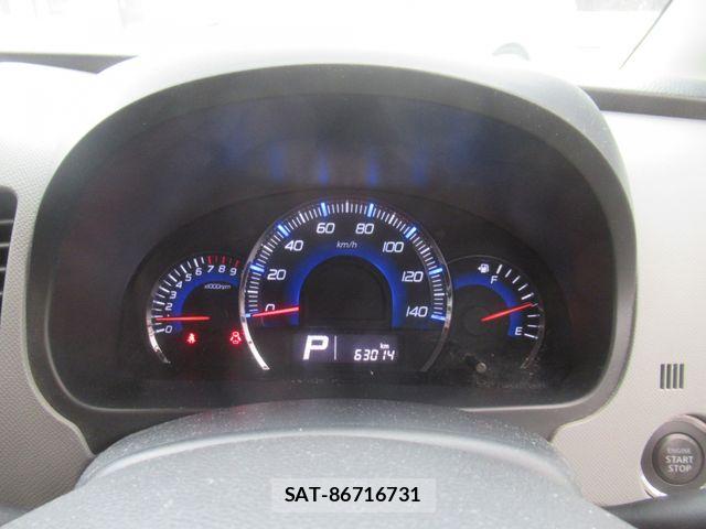 Suzuki WAGON R 2011-12 8832566-16