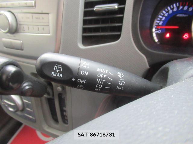 Suzuki WAGON R 2011-12 8832566-18