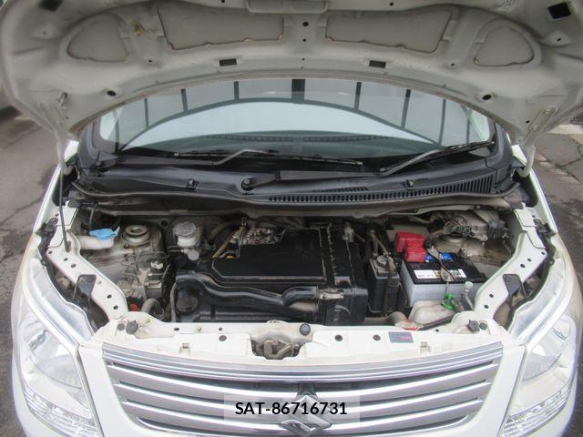 Suzuki WAGON R 2011-12 8832566-27
