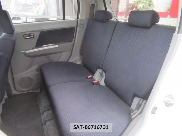 Suzuki WAGON R 2011-12 8832566-7
