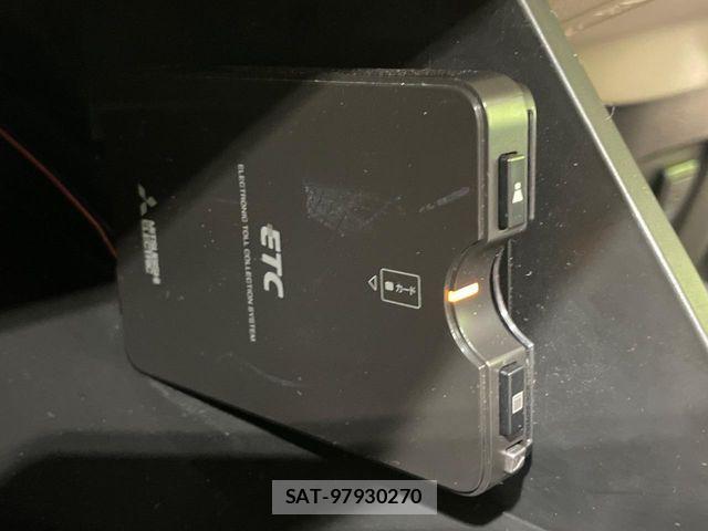 Suzuki WAGON R 2018-07 8832550-5