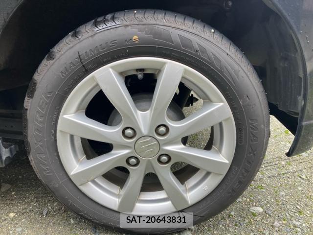 Suzuki WAGON R 2013-08 8832569-7
