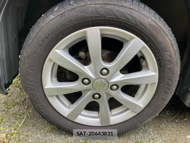 Suzuki WAGON R 2013-08 8832569-8