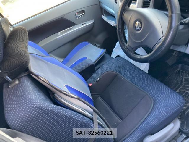 Suzuki WAGON R 2010-02 8832583-12
