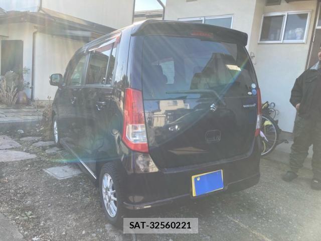 Suzuki WAGON R 2010-02 8832583-3