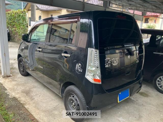 Suzuki WAGON R 2009-05 8832578-4