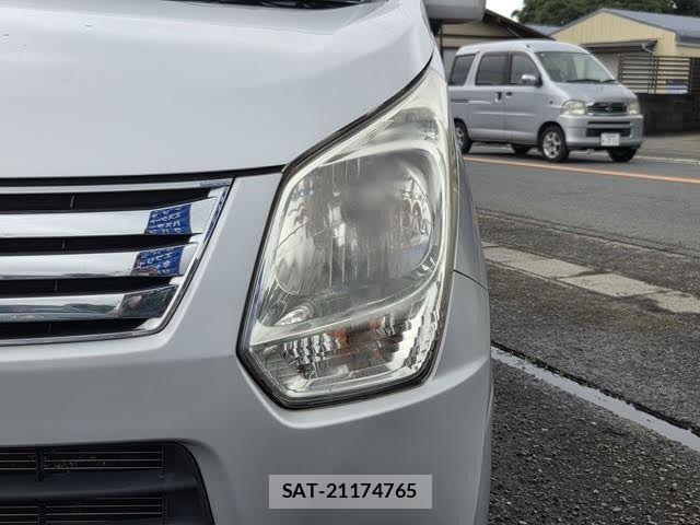 Suzuki WAGON R 2013-05 8832560-13