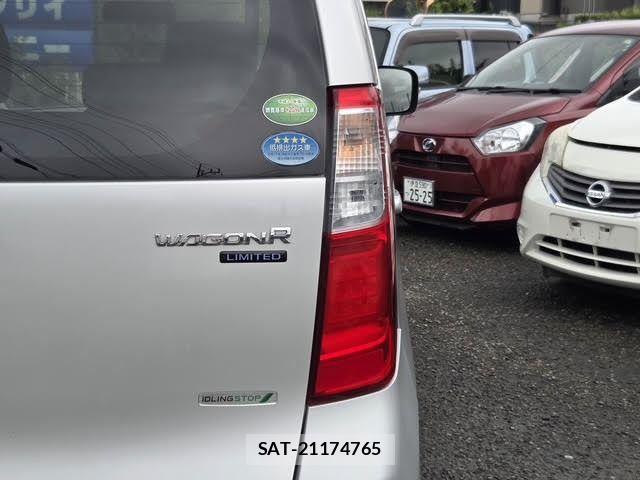 Suzuki WAGON R 2013-05 8832560-17