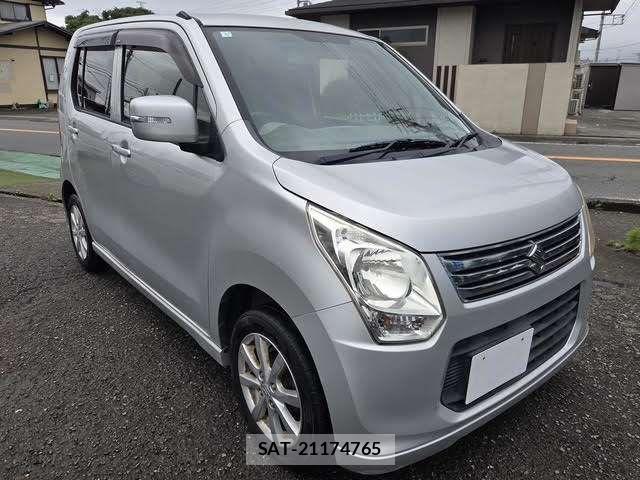 Suzuki WAGON R 2013-05 8832560-6
