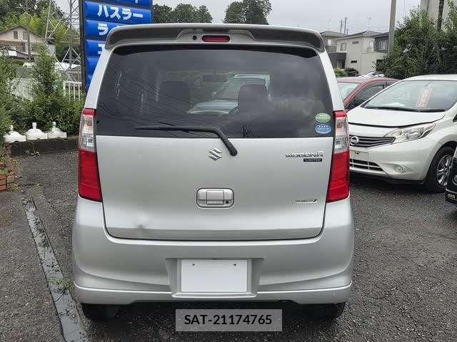 Suzuki WAGON R 2013-05 8832560-8