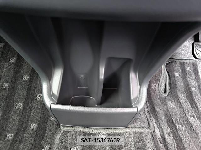 Suzuki WAGON R 2016-09 8851107-26