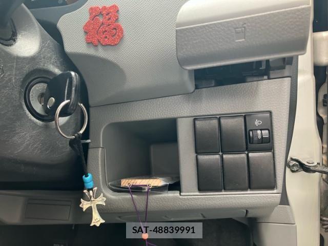 Suzuki WAGON R 2011-12 8851123-18