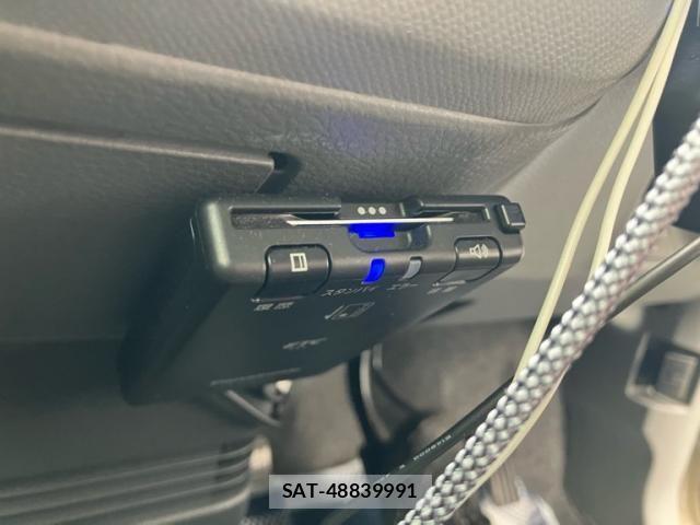 Suzuki WAGON R 2011-12 8851123-19