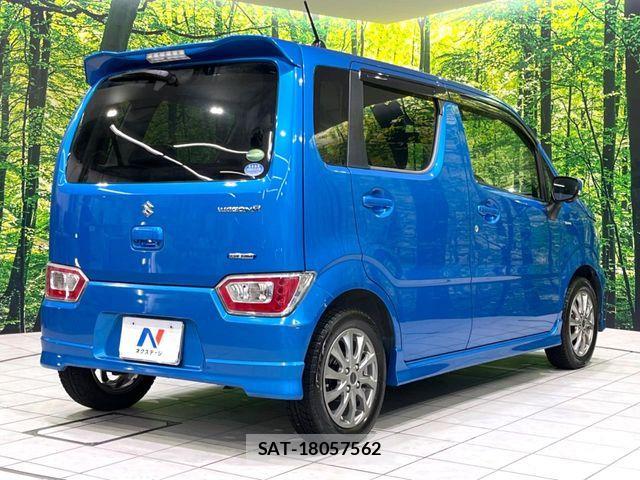 Suzuki WAGON R 2018-02 8851111-16
