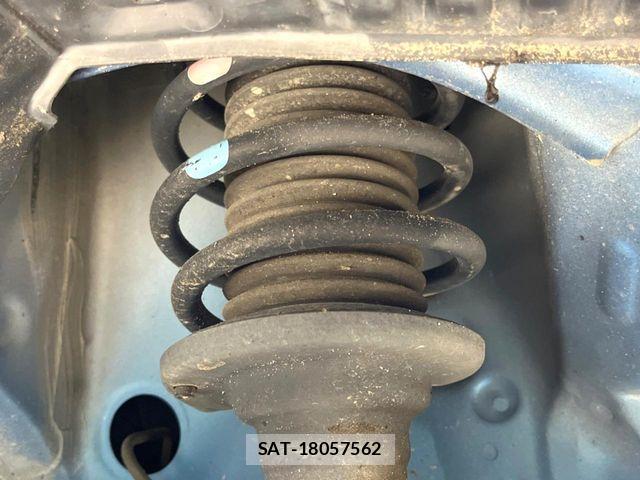 Suzuki WAGON R 2018-02 8851111-19