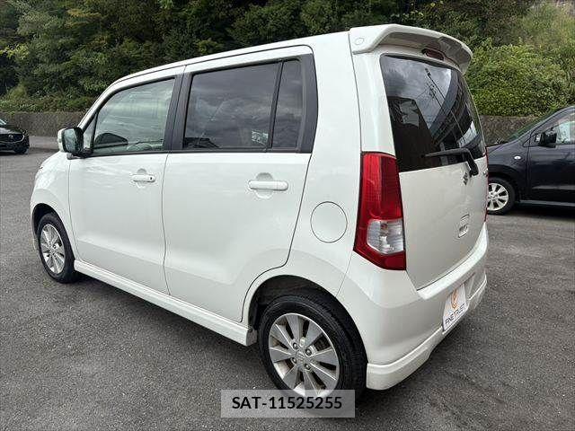Suzuki WAGON R 2012-07 8851115-17