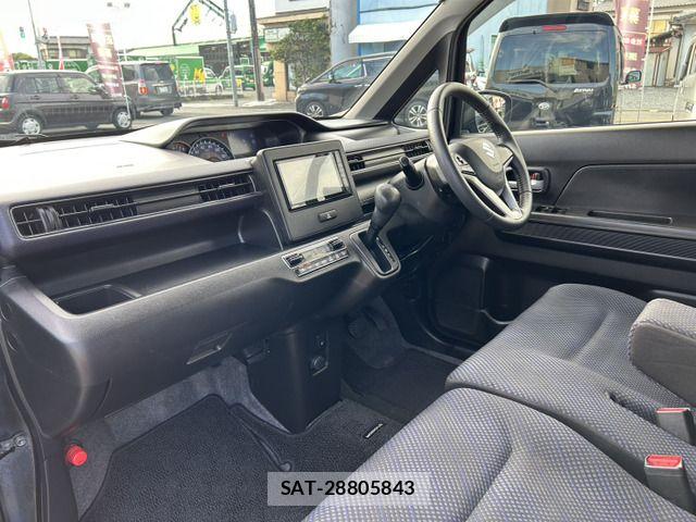 Suzuki WAGON R 2018-04 8851112-12