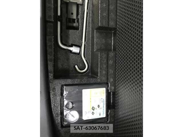 Suzuki WAGON R 2012-11 8851117-14