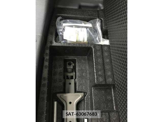 Suzuki WAGON R 2012-11 8851117-15
