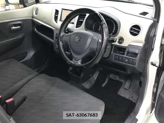 Suzuki WAGON R 2012-11 8851117-2