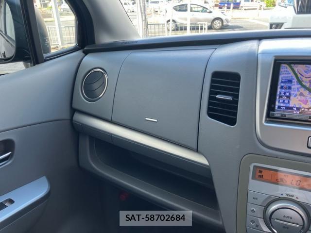 Suzuki WAGON R 2011-10 8851120-12