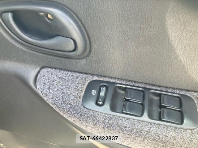 Suzuki WAGON R 2003-10 8872428-13