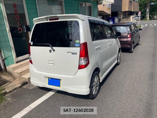 Suzuki WAGON R 2011-11 8872423-2