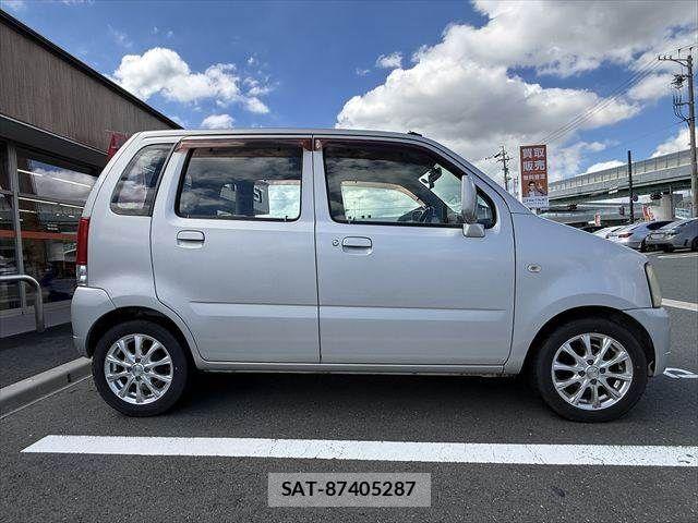 Suzuki WAGON R 2003-04 8872425-12