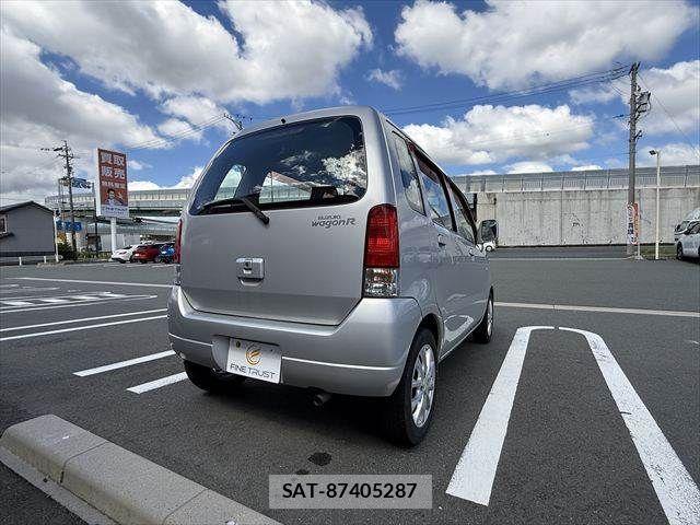 Suzuki WAGON R 2003-04 8872425-13