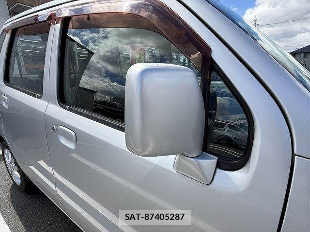 Suzuki WAGON R 2003-04 8872425-20