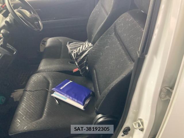 Suzuki WAGON R 2023-01 8872415-15