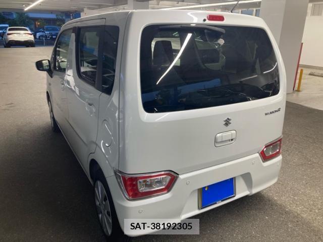 Suzuki WAGON R 2023-01 8872415-5