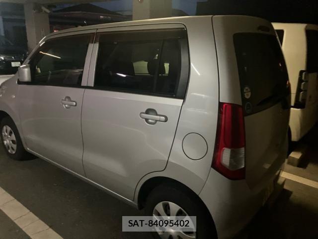 Suzuki WAGON R 2010-01 8872427-5