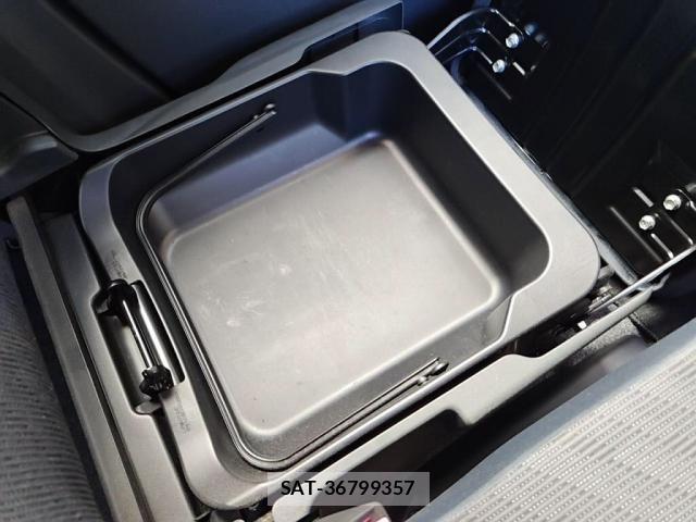Suzuki WAGON R 2014-06 8872422-19