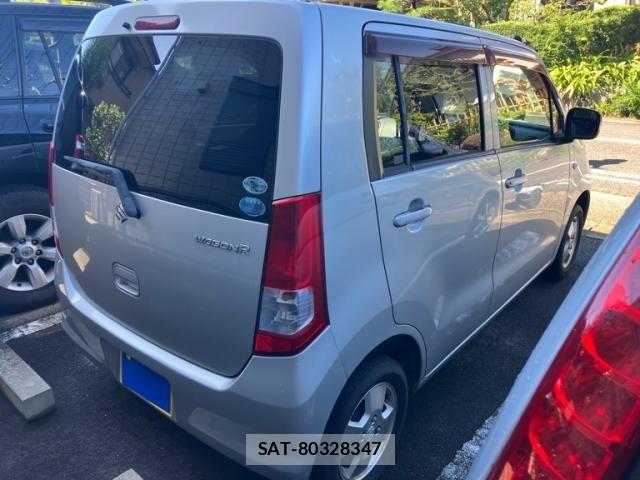 Suzuki WAGON R 2011-02 8872429-2