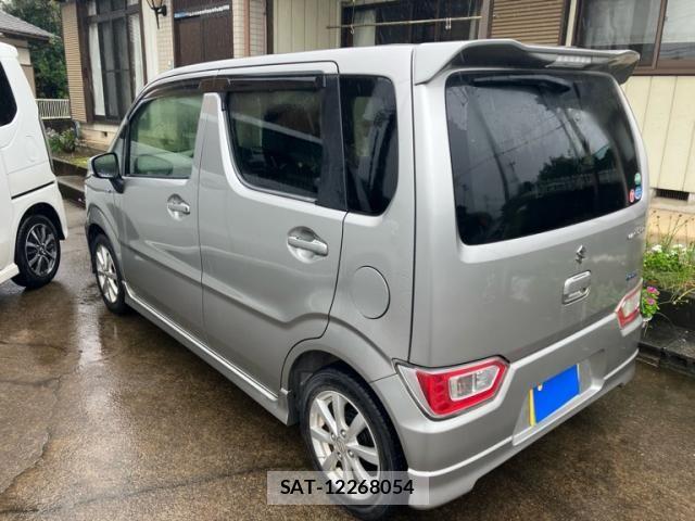 Suzuki WAGON R 2019-01 8883012-8