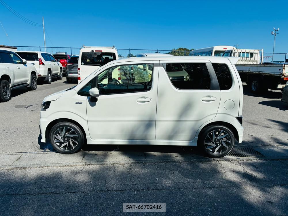 Suzuki WAGON R 2026-08 8828212-1
