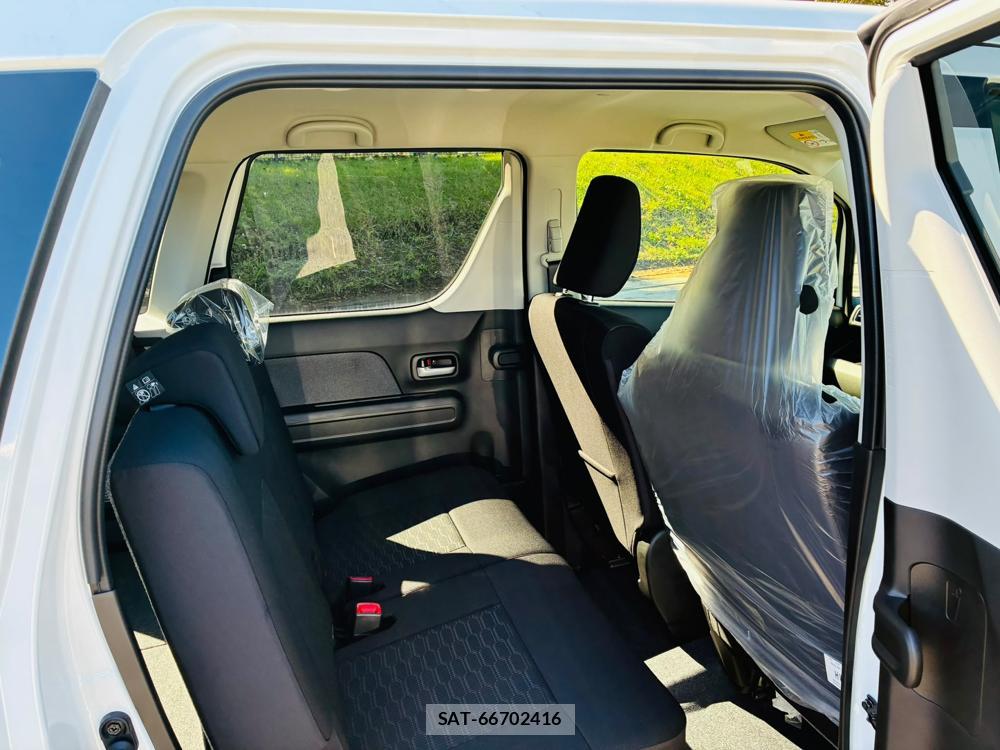 Suzuki WAGON R 2026-08 8828212-8