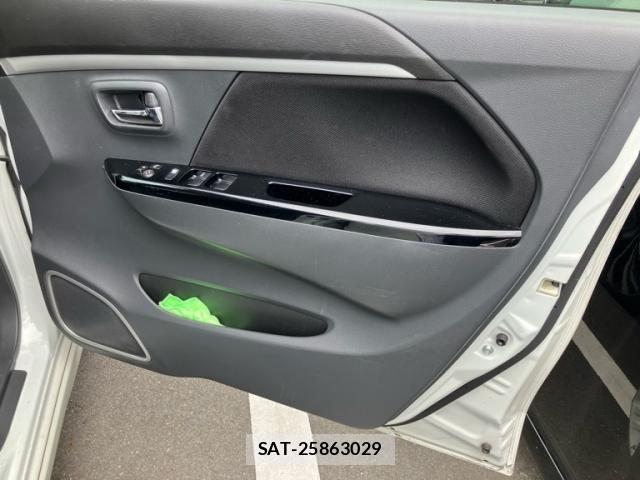 Suzuki WAGON R 2013-10 8883026-12