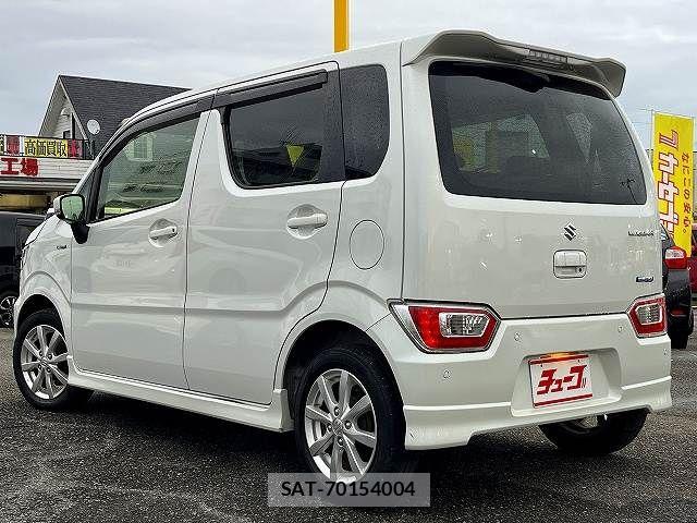 Suzuki WAGON R 2021-11 8883010-4