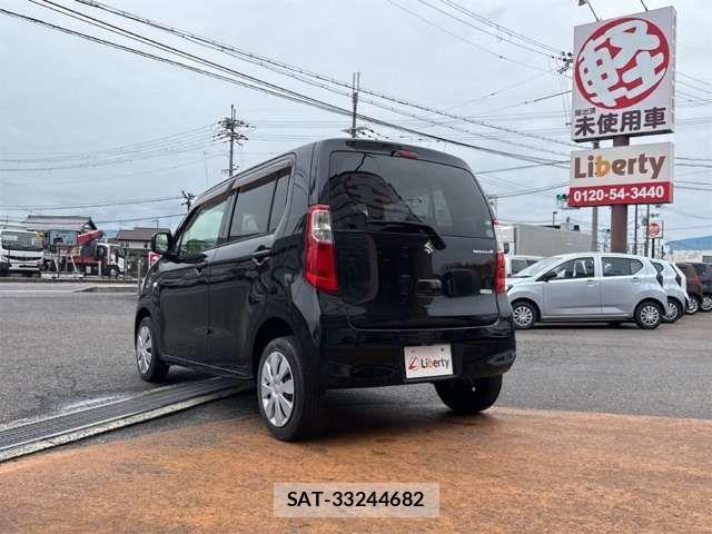 Suzuki WAGON R 2015-09 8883021-15