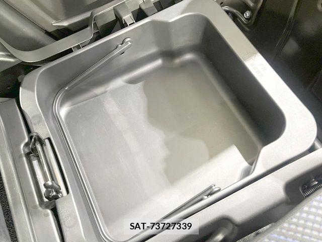 Suzuki WAGON R 2019-10 8884628-5