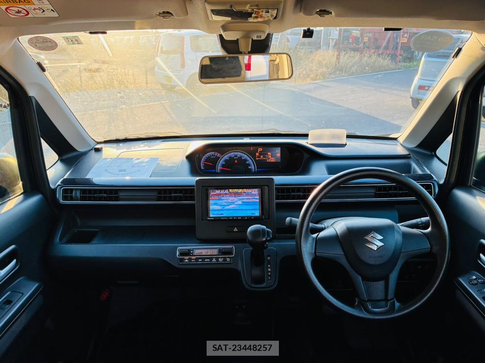 Suzuki WAGON R 2019-11 8828205-12