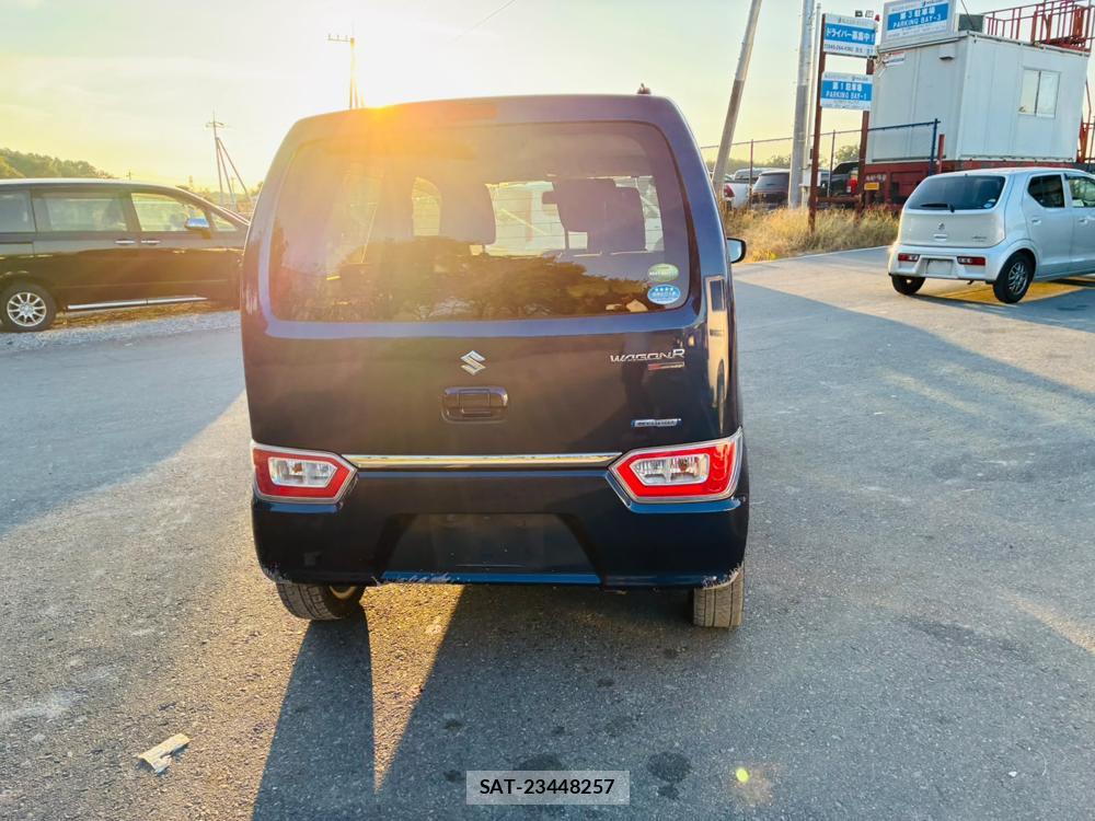 Suzuki WAGON R 2019-11 8828205-3