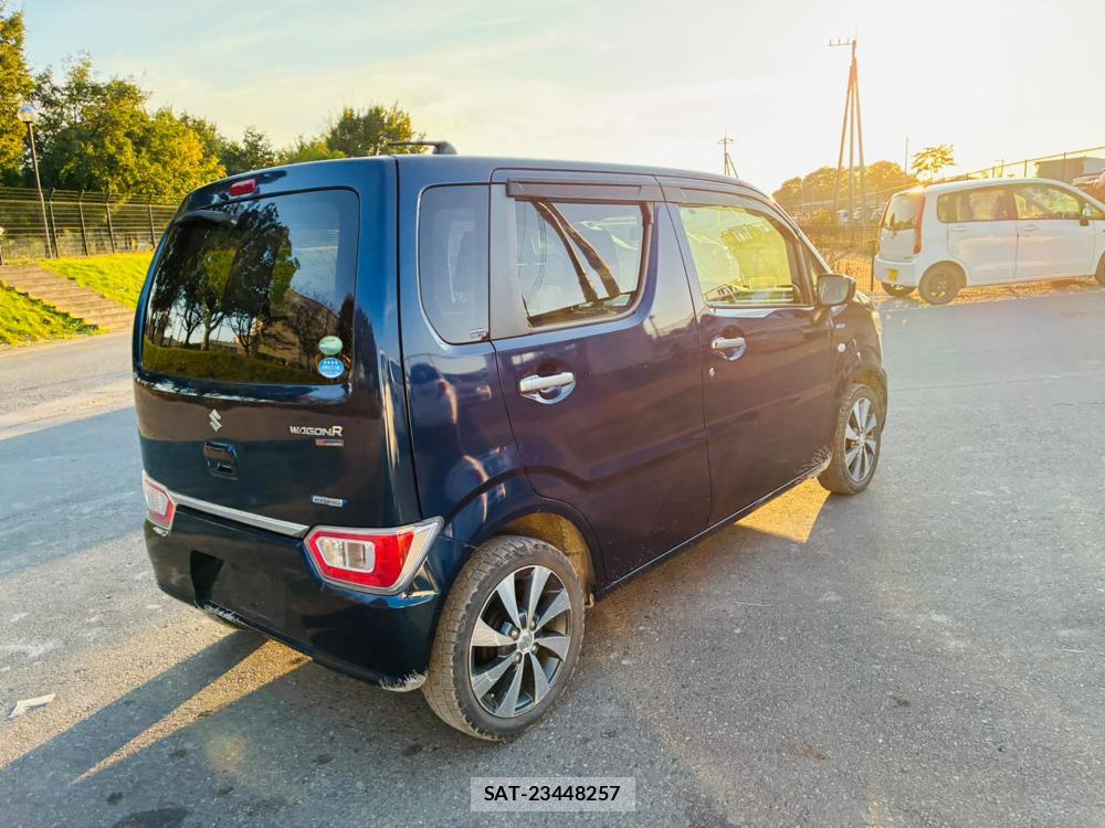 Suzuki WAGON R 2019-11 8828205-4